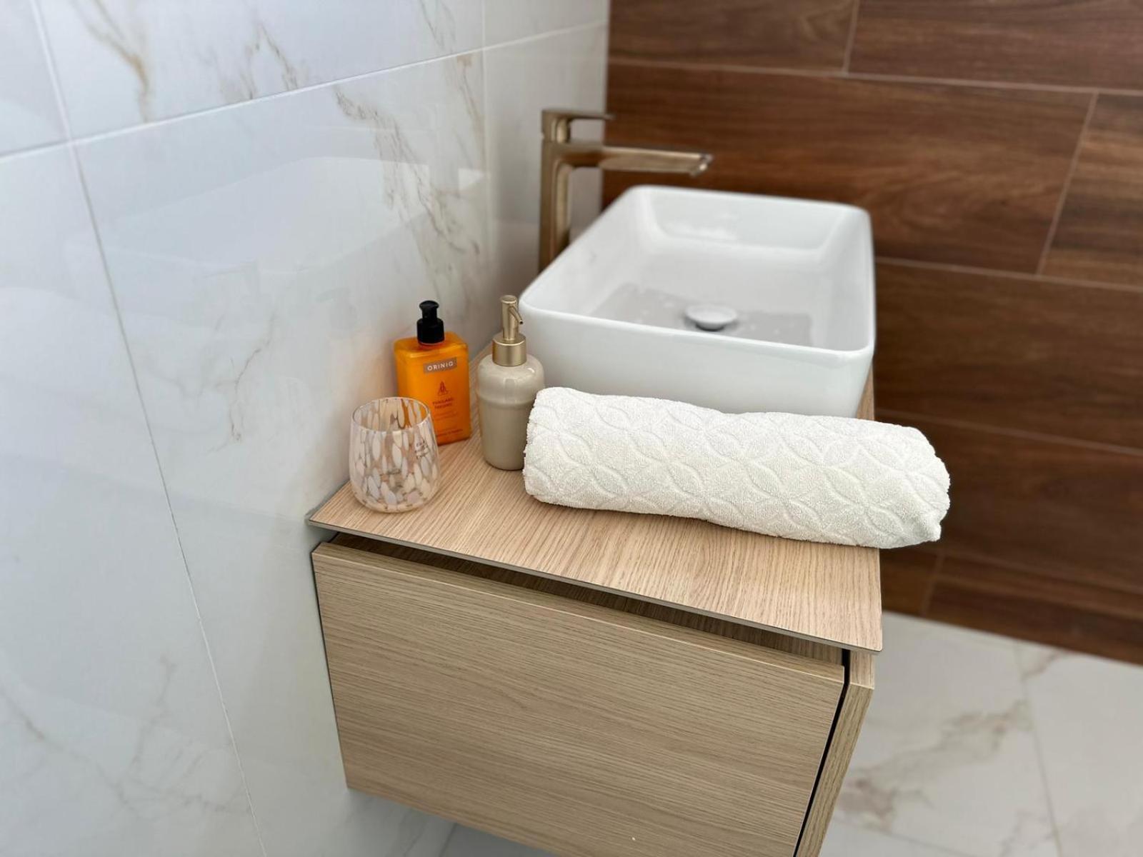 Luxury Apartment - Astro Dunaszerdahely Kültér fotó